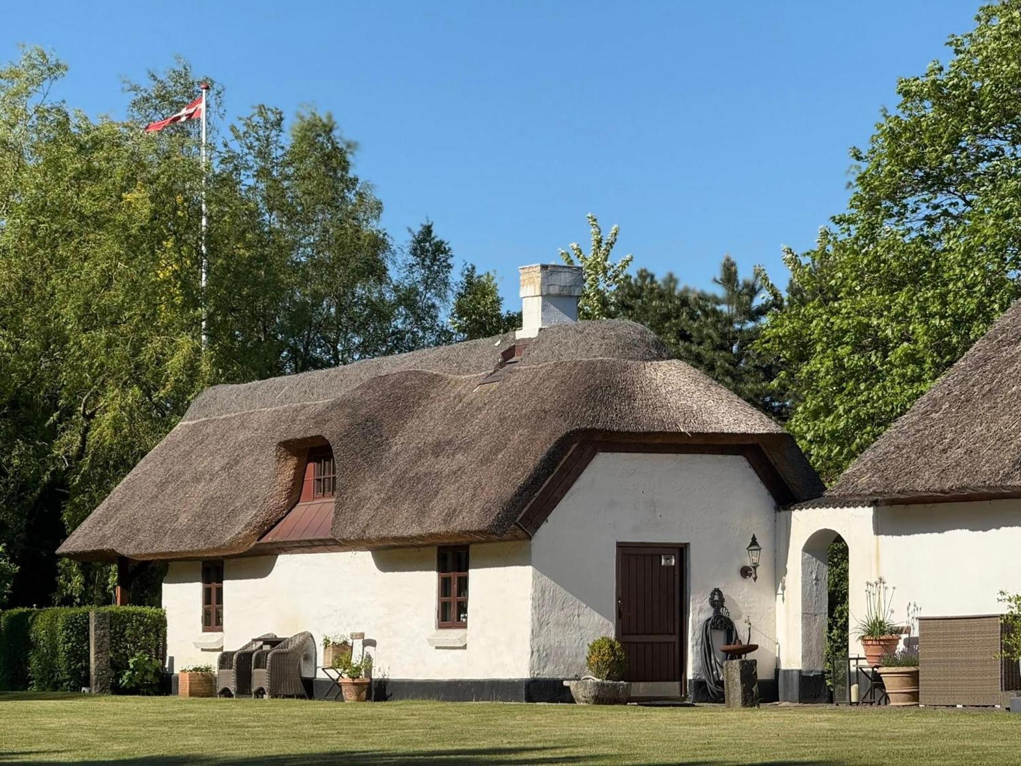 Holmsminde Bed & Breakfast Viborg Exterior photo